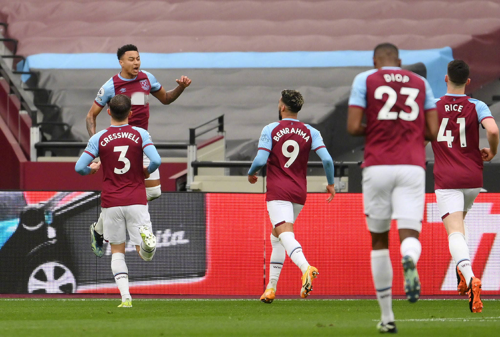 观球队的训 观球队的训